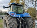 New Holland T8050