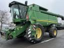 John Deere S690