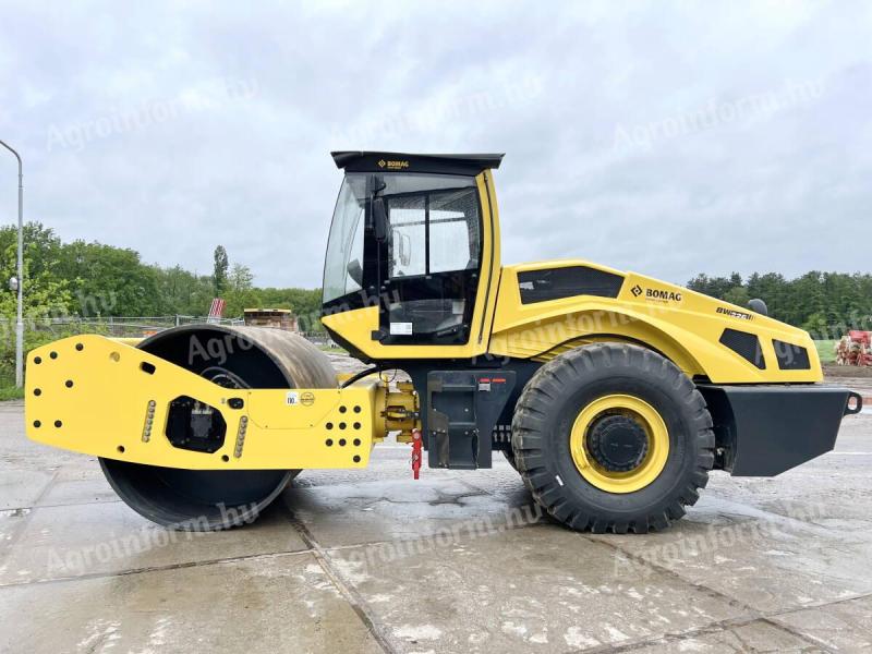 Bomag BW226-5CL / 2023 / 4 Betriebsstunden / Leasing ab 20 %