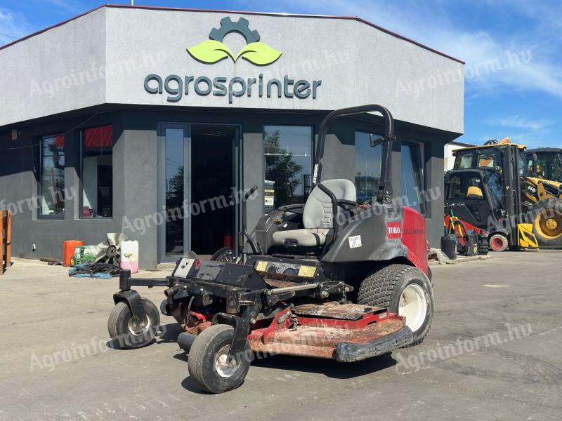 Mașină de tuns iarba autopropulsată Toro Groundmaster 7210