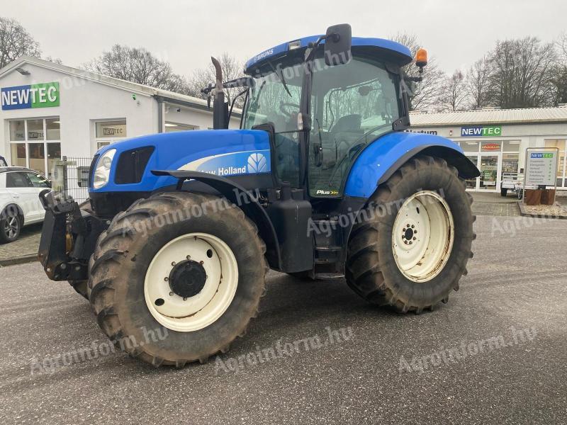 Traktor New Holland TSA 135