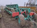 TG-10 manure spreader for sale