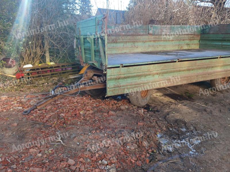 Trailer Brantner