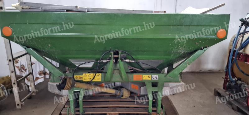 1500 litre Amazone salt spreader