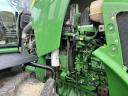 JOHN DEERE 8335R