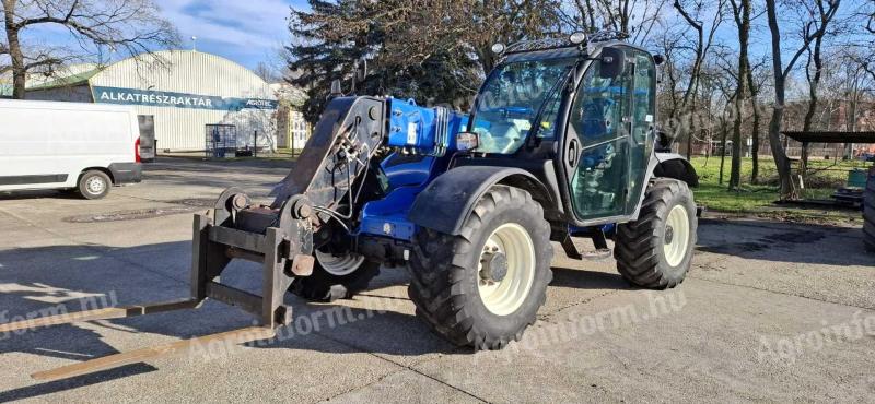 NEW HOLLAND LM7.42