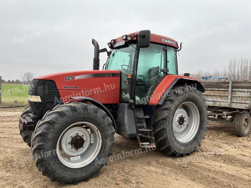 Traktor Case IH MX 120