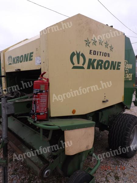 KRONE Round Pack 1550 baler