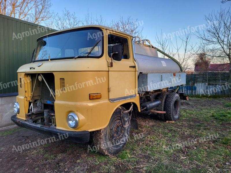 Díly nádrže IFA W50