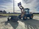 Liebherr L524 front loader