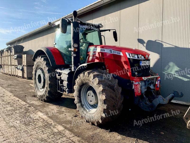 Massey Ferguson 8732S Dyna-VT (použitý)