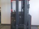 FOR SALE! 2 BT 7500 mm high lift electric forklift trucks