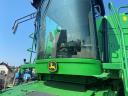 John Deere T660 combine