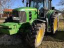 John Deere 7530