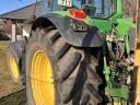 John Deere 7530