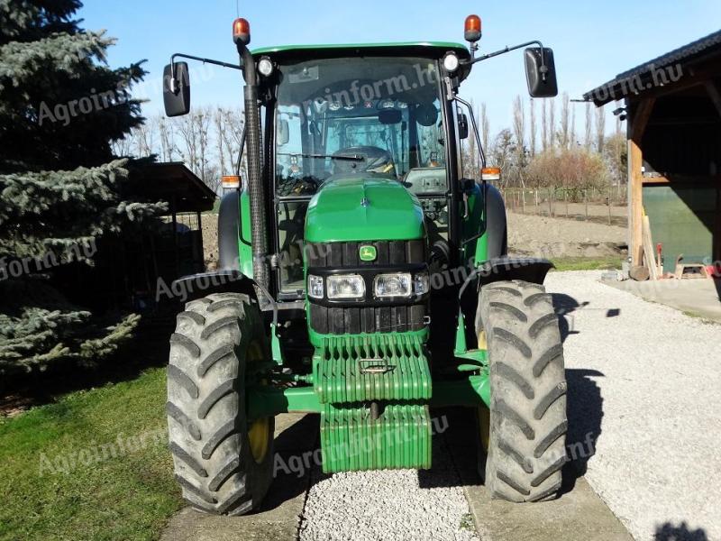 John Deere 5080M