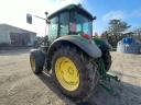 John Deere 6220