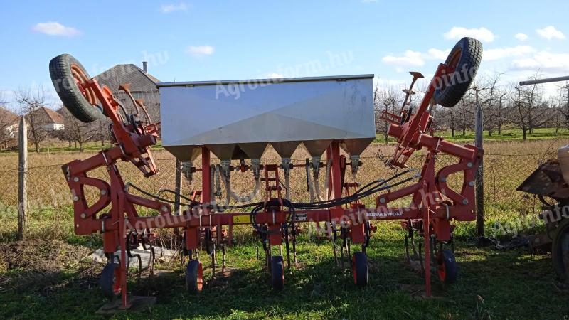 Metalwolf SKM-6H 6 row row row cultivator with fertiliser delivery unit for sale