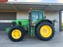 John Deere 7530 E Premium tractor