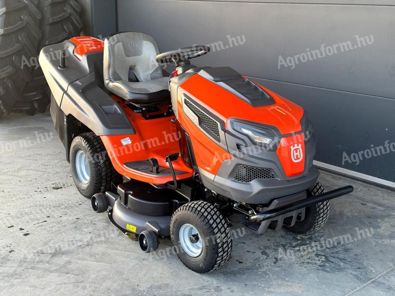 Husqvarna TC 242 TX tractor de cosit ca nou