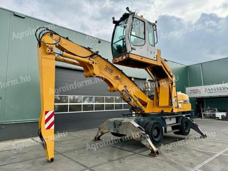 Liebherr A316 bager / 2003 / 18.887 radnih sati / Najam od 20%