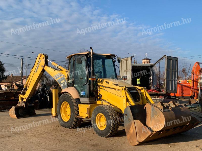 Komatsu WB97R backhoe-loader