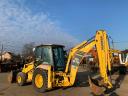 Komatsu WB97R backhoe-loader