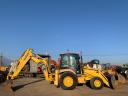 Komatsu WB97R backhoe-loader