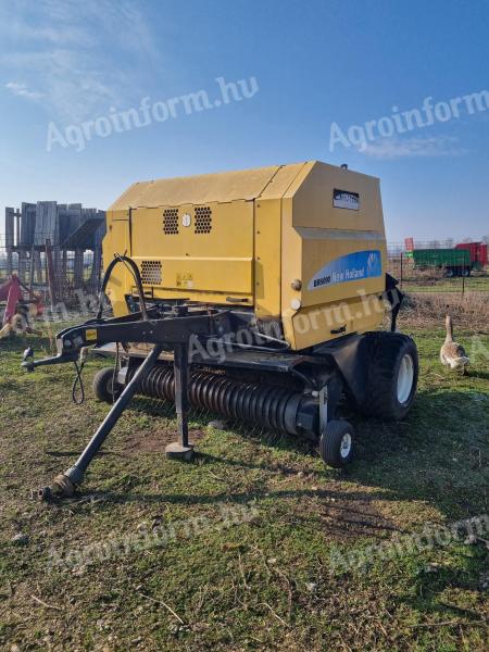 New Holland BR 6090 balirka za okrugle bale