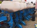 Monosem 12 row seed drill per seed