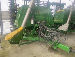John Deere 740A 9 m gabonavetőgép