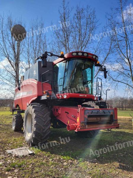 Case IH 8010