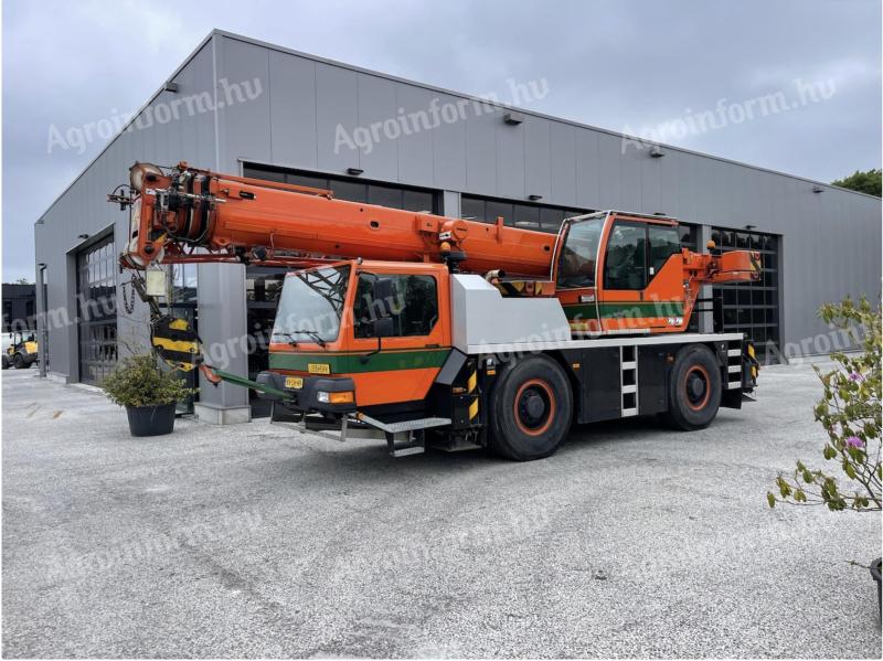 Macara telescopică Liebherr LTM 1030 2.1 / 2009 / 12 623 ore de funcționare / Leasing de la 20%