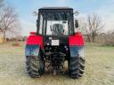 Belarus MTZ 820.4 Traktor im Fabrikzustand