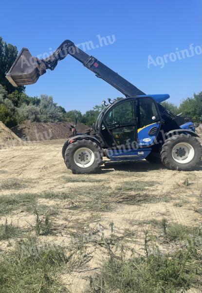 Teleskopski manipulator New Holland LM5060