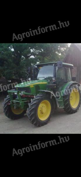 Zestaw kół do glebogryzarki John Deere TAURUS Point8 14.9R38 12.4R28