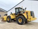 Caterpillar 972M nakladalnik / 2016 / 6.964 delovnih ur / leasing od 20%