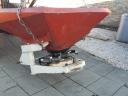 Fertilizer spreader