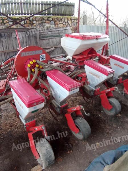 Kverneland Optima seed drill per seed