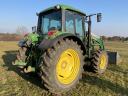 John Deere 6230