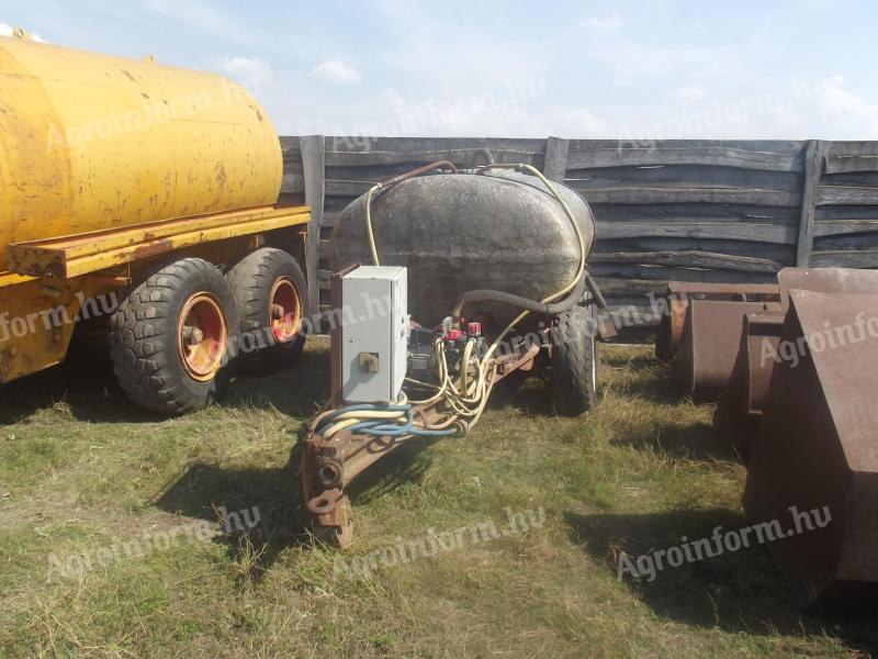 2000 Liter Chemikalienmischer zu verkaufen