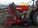 Gaspardo Primapi 400 type 4 metre, 32 row disc small seed drill with 32 rows