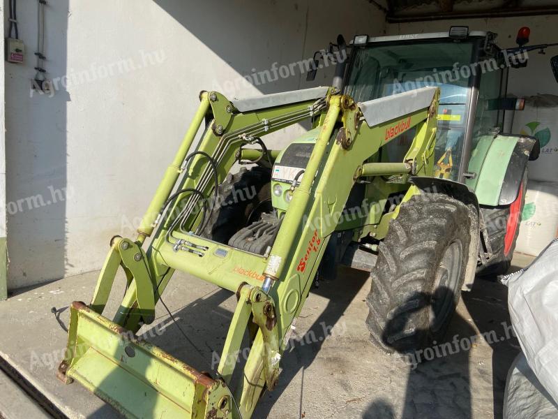 Traktor Claas Celtis 446 RC sa prednjim utovarivačem i priključcima