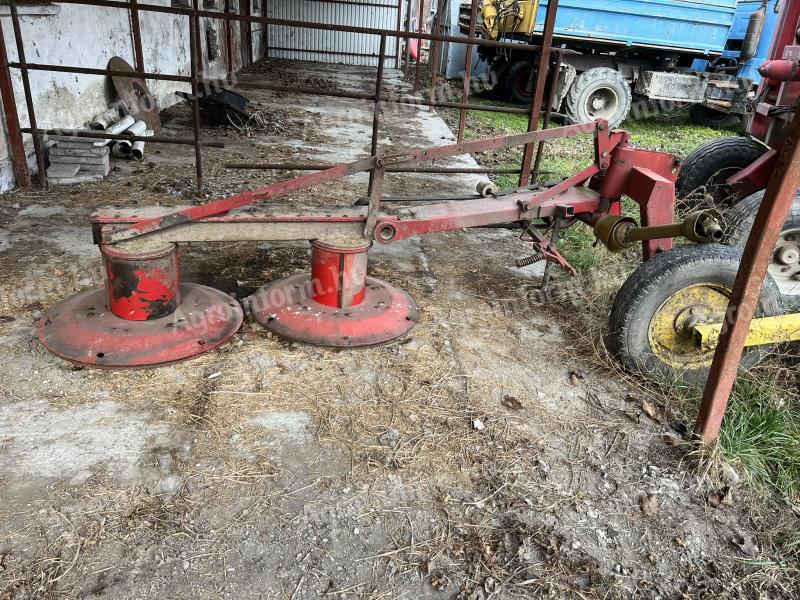 Polish 185 lawnmower in upgraded condition