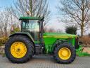 John Deere 8300