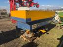 BOGBALLE EX TREND 1500 LITRE TWO-FLAP FERTILISER SPREADER