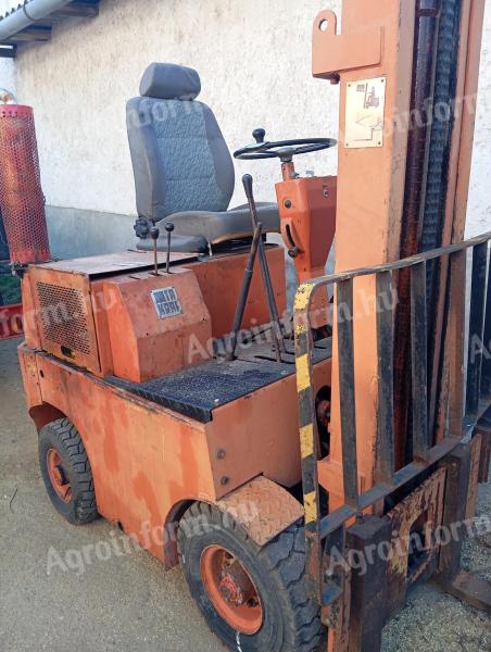 Takraf forklift truck