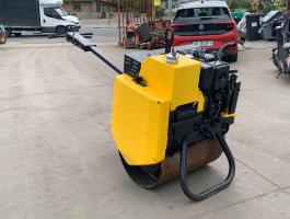 Mecalac MBR71 mini vibróhenger