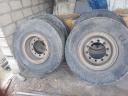 Trailer wheels