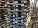 Used, large, strong pallets